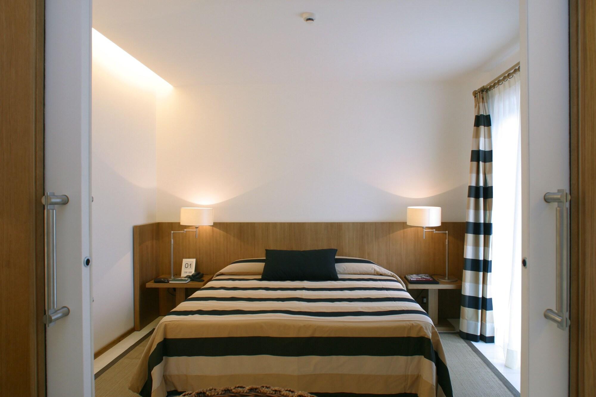 Rota Suites Sorrento Ngoại thất bức ảnh