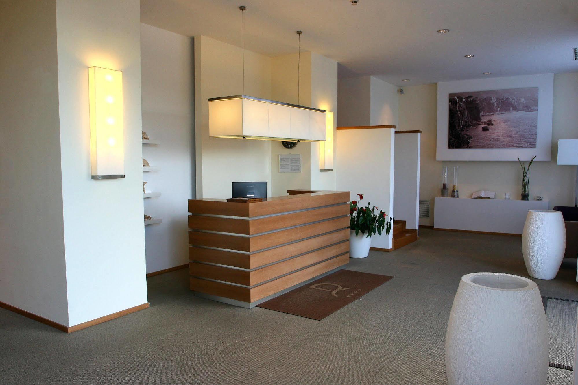Rota Suites Sorrento Ngoại thất bức ảnh